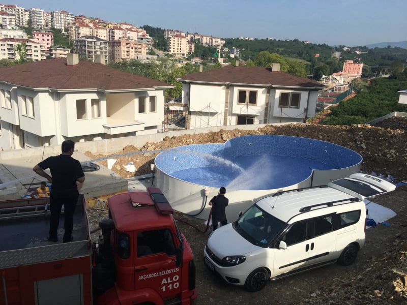 Yüzme havuzu, havuz referansları, havuz projeleri, havuz yapımı, havuz inşaatı, havuz tasarımı, modern havuz, lüks havuz, anahtar teslim havuz, havuz taahhüt, havuz mühendisliği, özel havuz, villa havuzu, otel havuzu, ticari havuz, kapalı havuz, açık havuz, prefabrik havuz, betonarme havuz, sonsuzluk havuzu, olimpik havuz, çocuk havuzu, havuz yenileme, havuz bakımı, havuz ekipmanları, havuz sistemleri, havuz çözümleri, havuz danışmanlığı, Düzce havuz, Türkiye havuz.